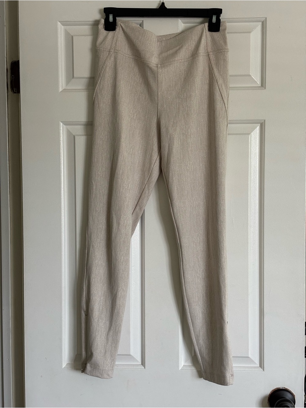 Athleta Cream Ponte Slim Leggings